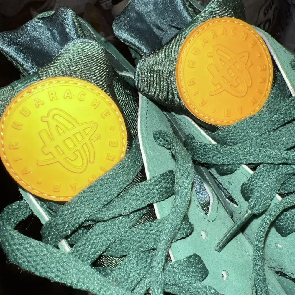 Nike ID By You x Unique Life Huarache Golden Forrest Green Women Sz. 10.5/Men 9